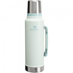 Darkseagreen Stanley Classic Legendary Vacuum Insulated Bottle | 1.5 QT Vacuum Bottles | 10649BOWT