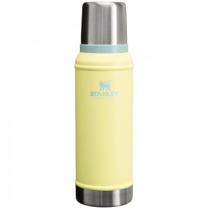 Yellow Stanley Classic Legendary Vacuum Insulated Bottle | 1.0 QT Vacuum Bottles | 80465VRFK