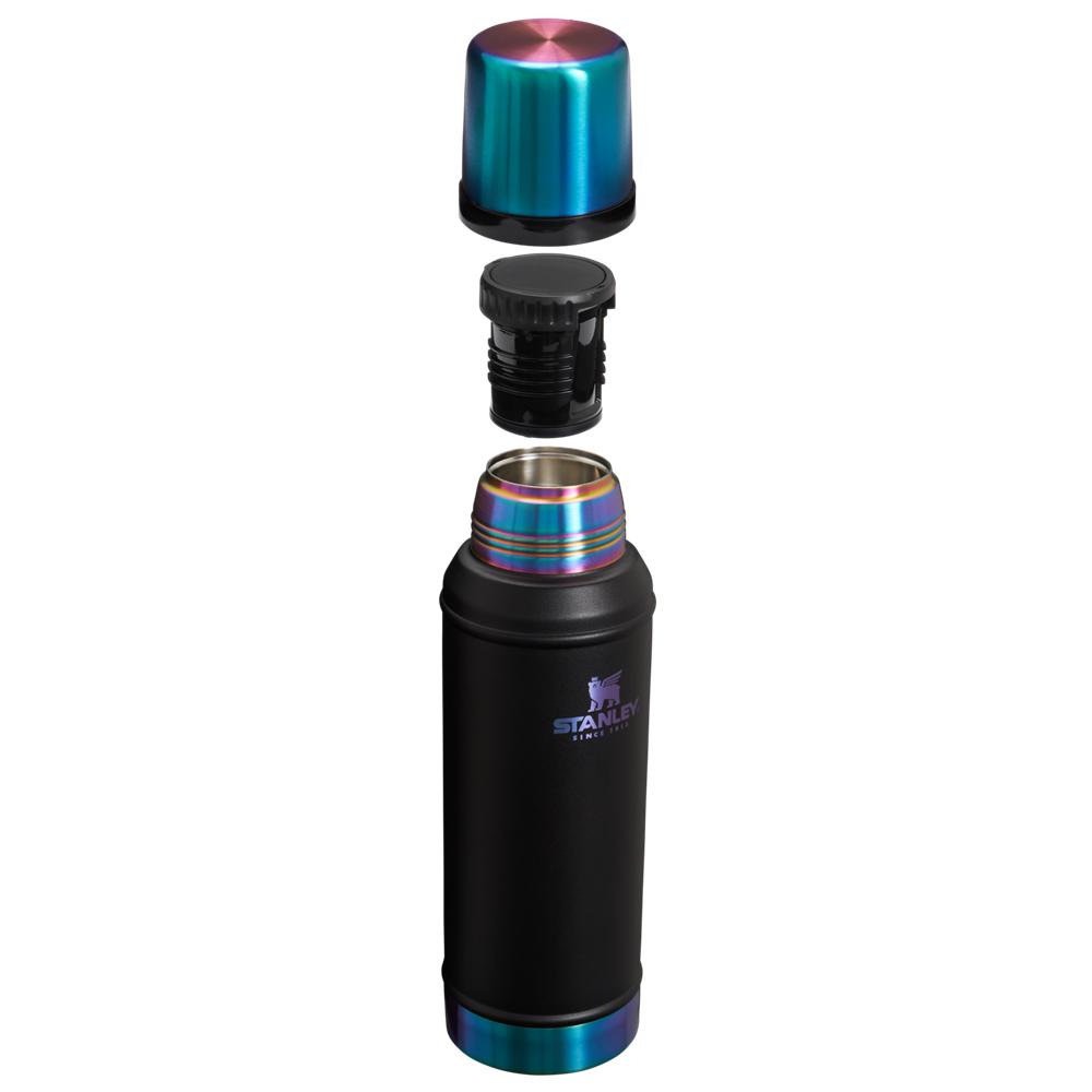 Black Chroma Stanley The Black Chroma Classic Legendary Bottle | 1.0 QT Water Bottles | 14369MPCK