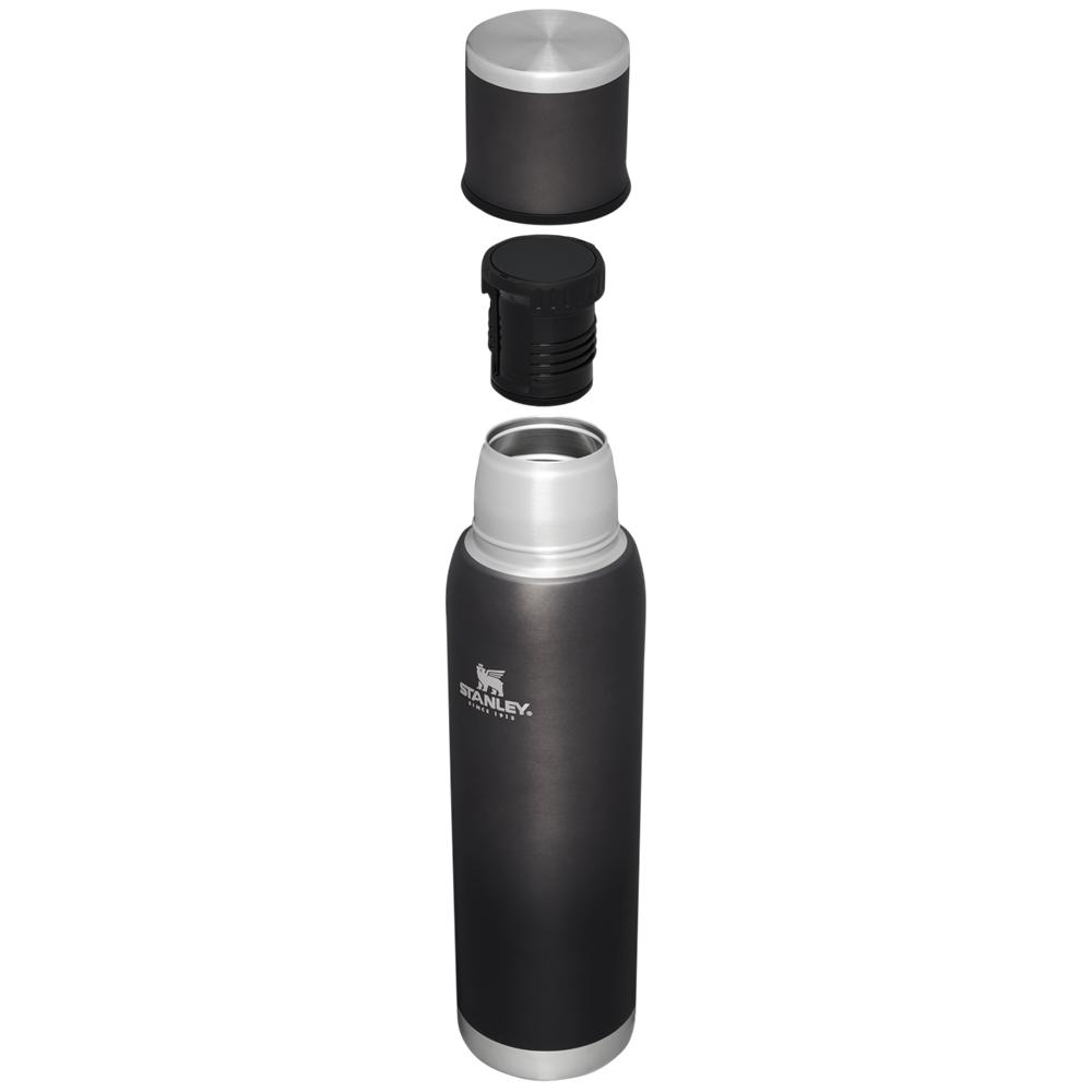 Black Stanley Adventure To-Go Bottle | 1.4 QT Vacuum Bottles | 05284EPFU