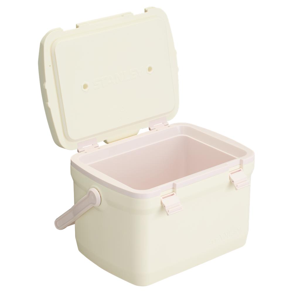 Cream 2.0 White Stanley Adventure Series Hard Cooler | 16 QT Bags | 19350YANV