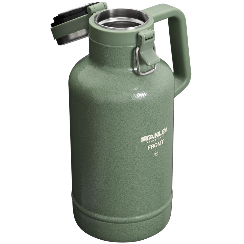 Hammertone Green Stanley The Stanley and FRGMT Classic Vacuum Growler | 64 OZ Water Bottles | 19682NHBU