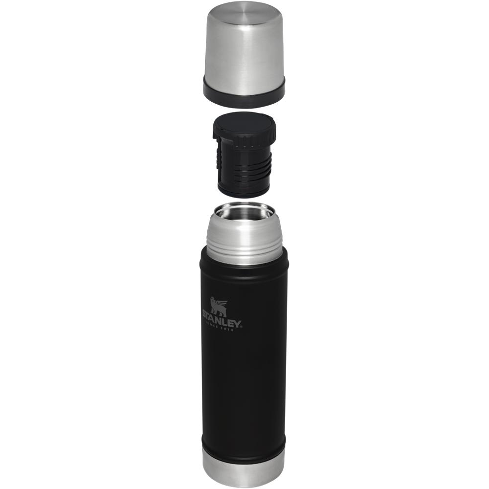 Matte Black Stanley Classic Legendary Vacuum Insulated Water Bottle | 20 OZ Vacuum Bottles | 60487RJNA