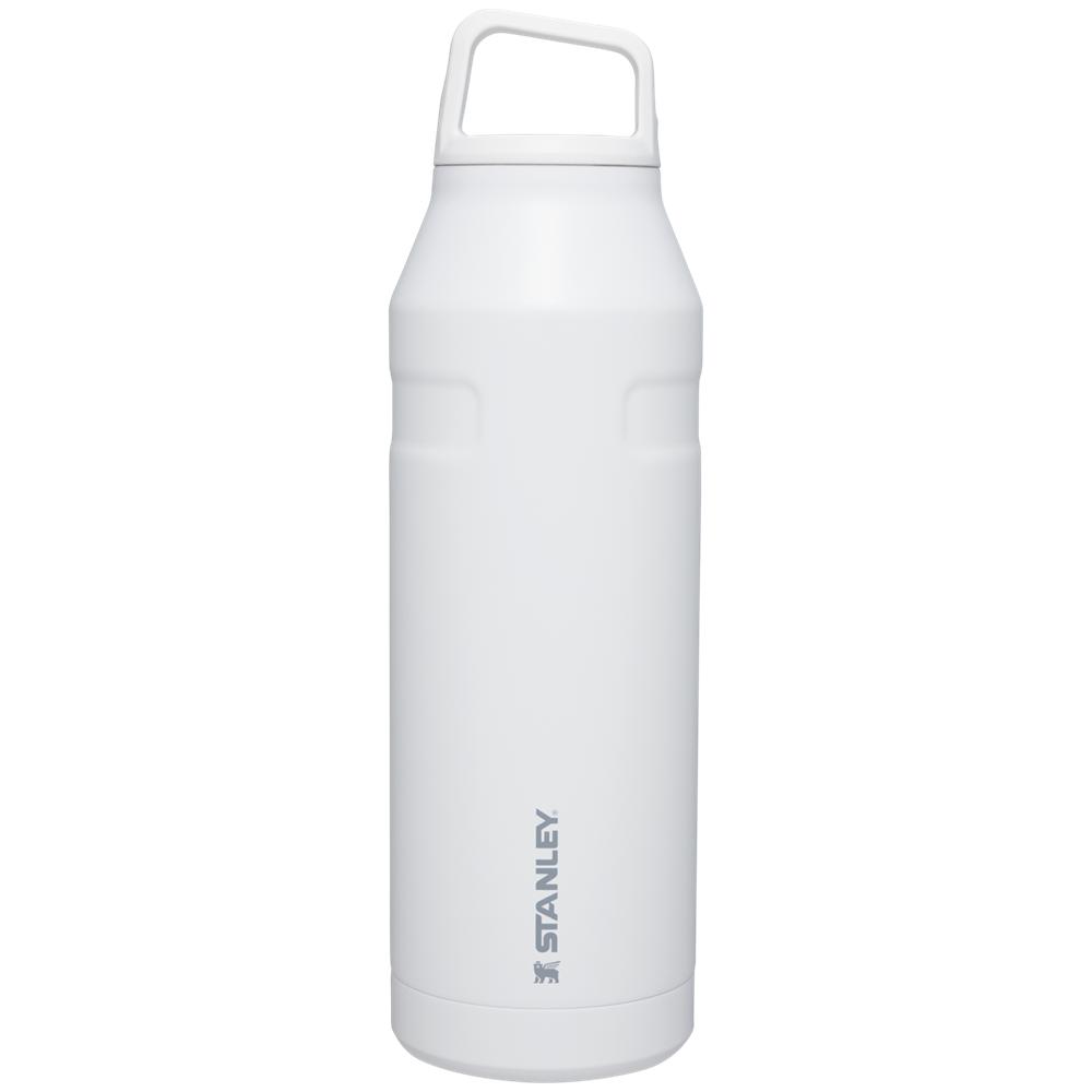 White Stanley IceFlow™ Bottle with Cap and Carry+ Lid | 50 OZ Water Bottles | 85031YMVK