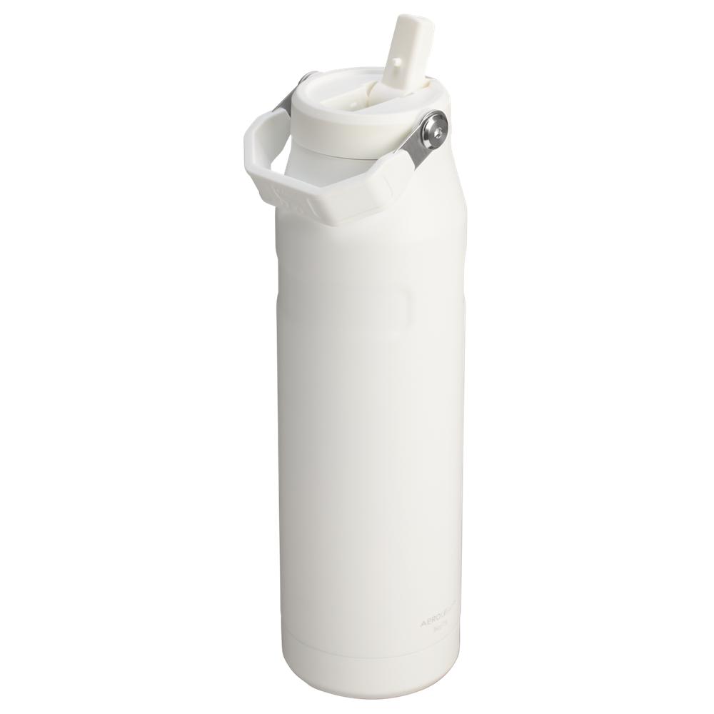 White Stanley The IceFlow™ Bottle with Flip Straw Lid | 36 OZ Vacuum Bottles | 12506ZPFV